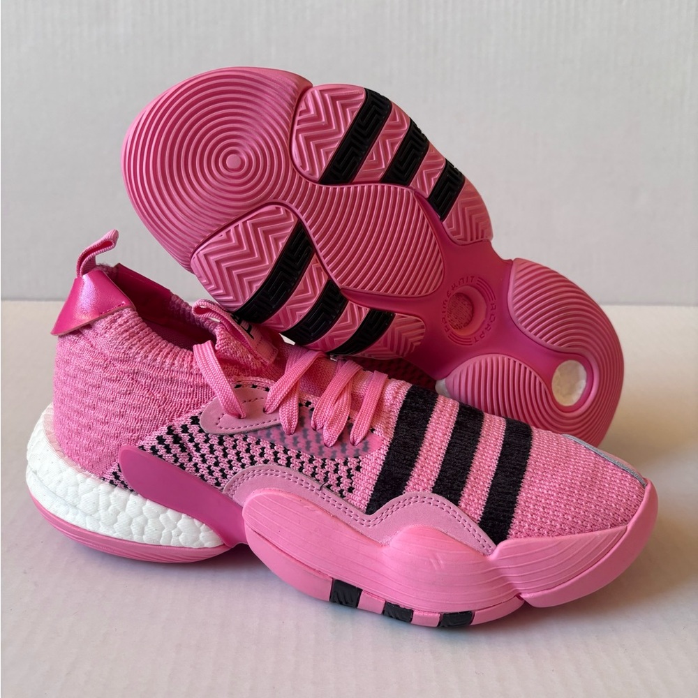 Adidas Trae Young 2.0 "Pink Trap House" Size 8.5 Men's BRAND NEW